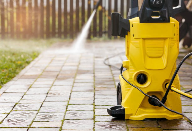 Best Deck and Patio Pressure Washing in Breezy Point, MN